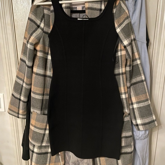 Scupt Knit Seamed Dress - Picture 1 of 7